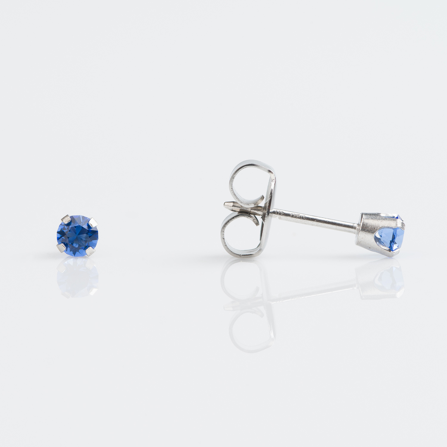 System 75™ 3mm 9K White Gold Prong-Set Sapphire Piercing Studs