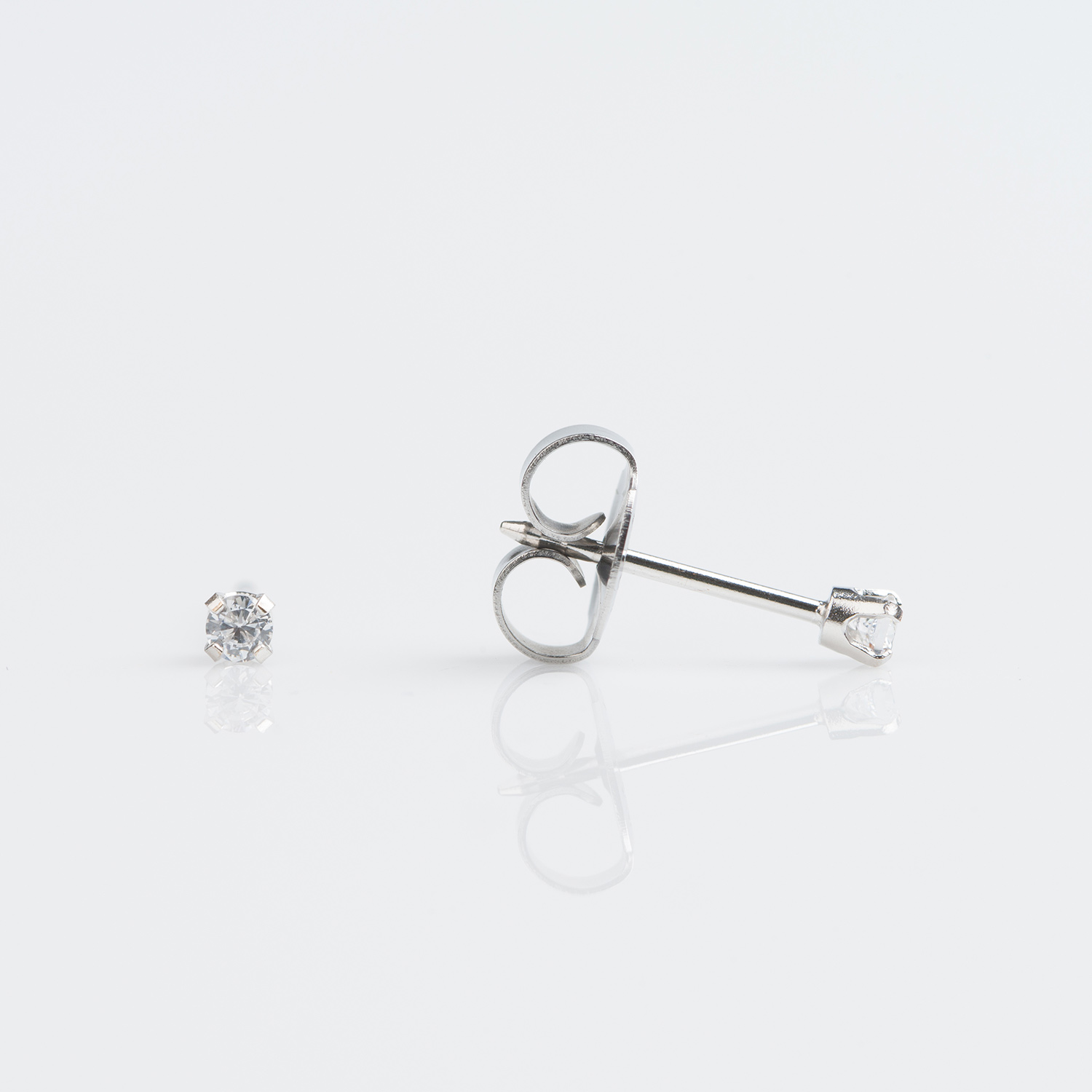 System 75™ 2mm 18K White Gold Prong-Set Clear Crystal Piercing Studs