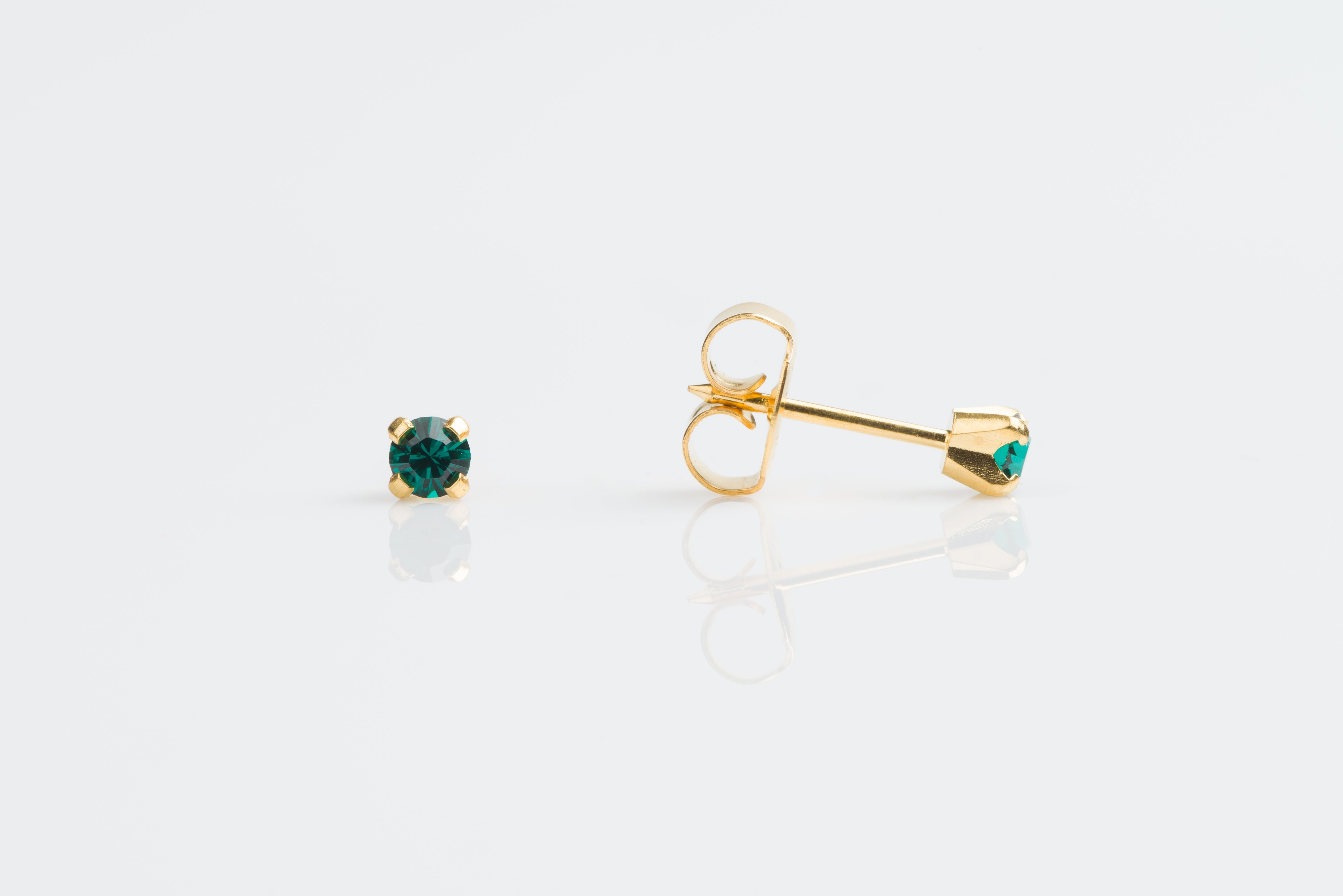 System 75™ 3mm Gold-Plated Prong-Set Emerald Piercing Studs