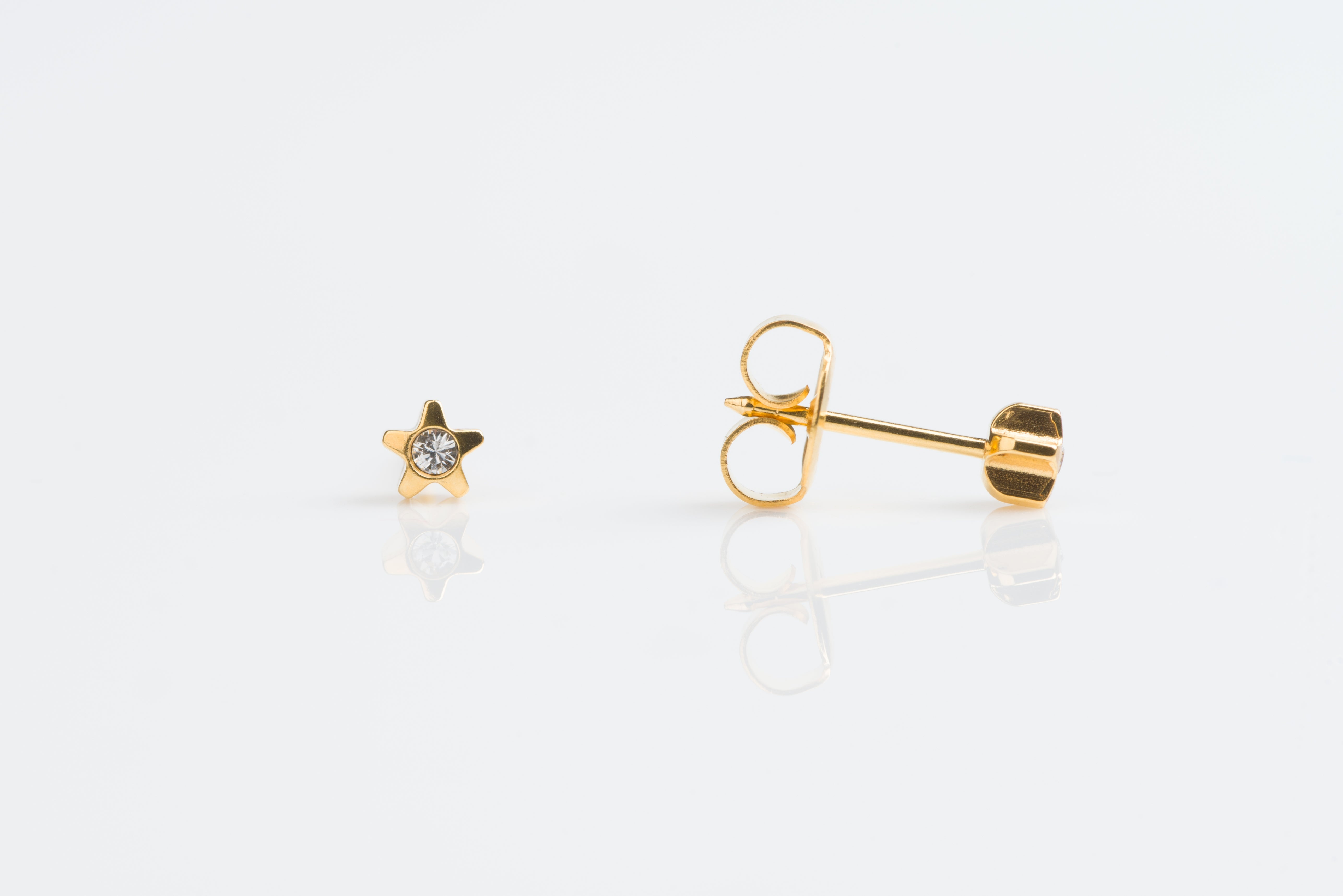 System 75™ 4mm Gold-Plated Crystal Star Piercing Studs