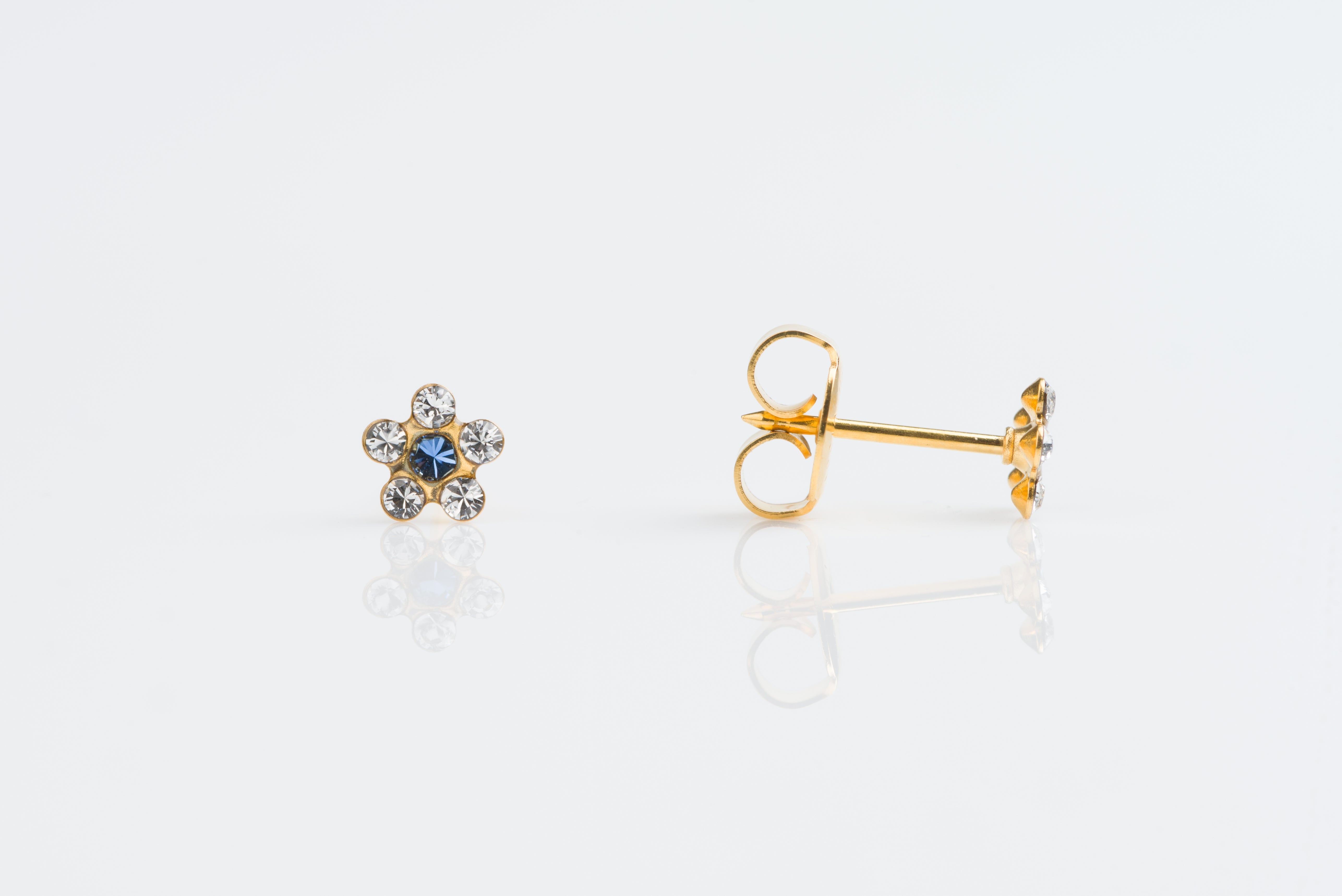 System 75™ 5mm Gold-Plated Crystal & Sapphire Daisy Piercing Studs