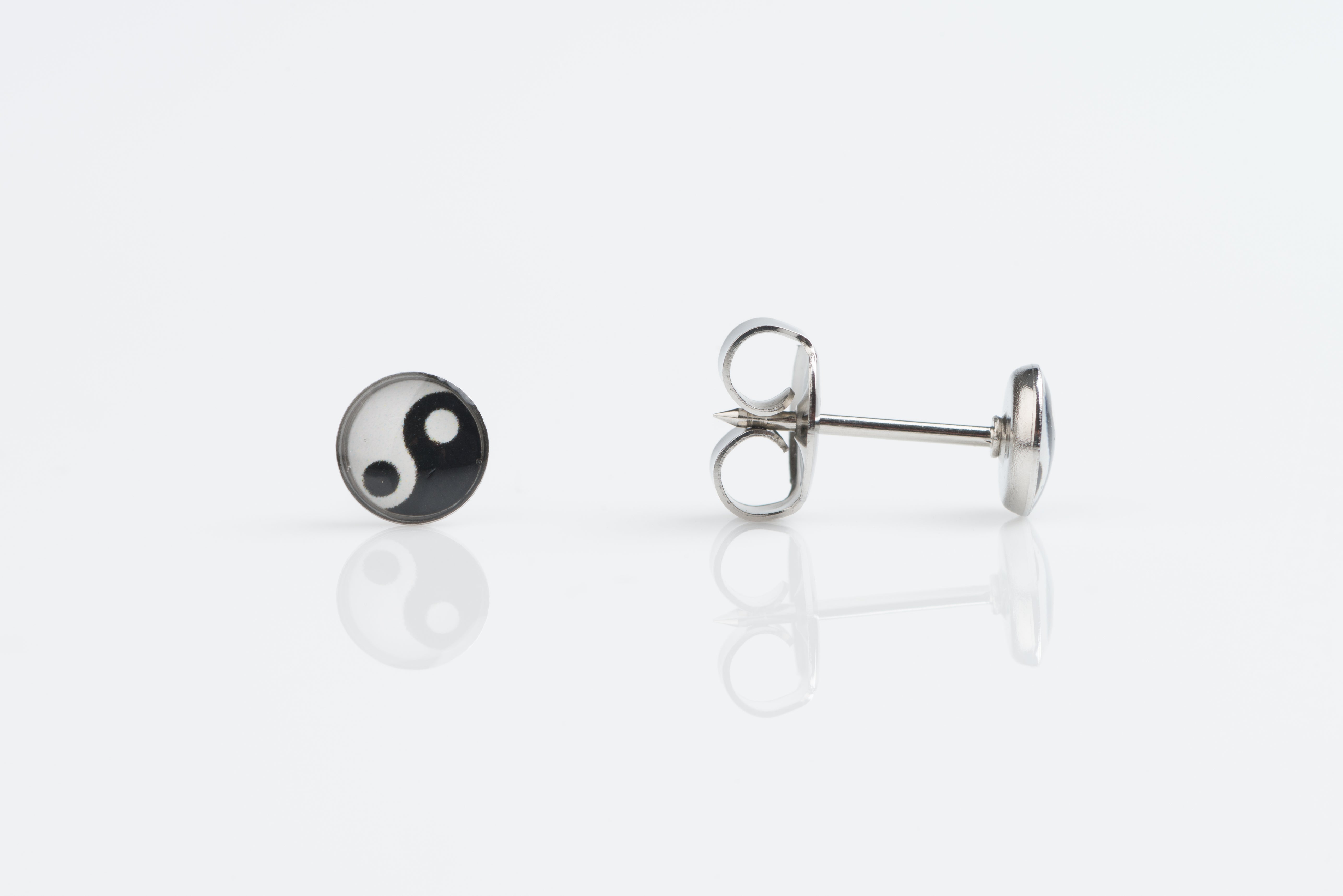 System 75™ 5mm Stainless Steel Yin-Yang Piercing Studs