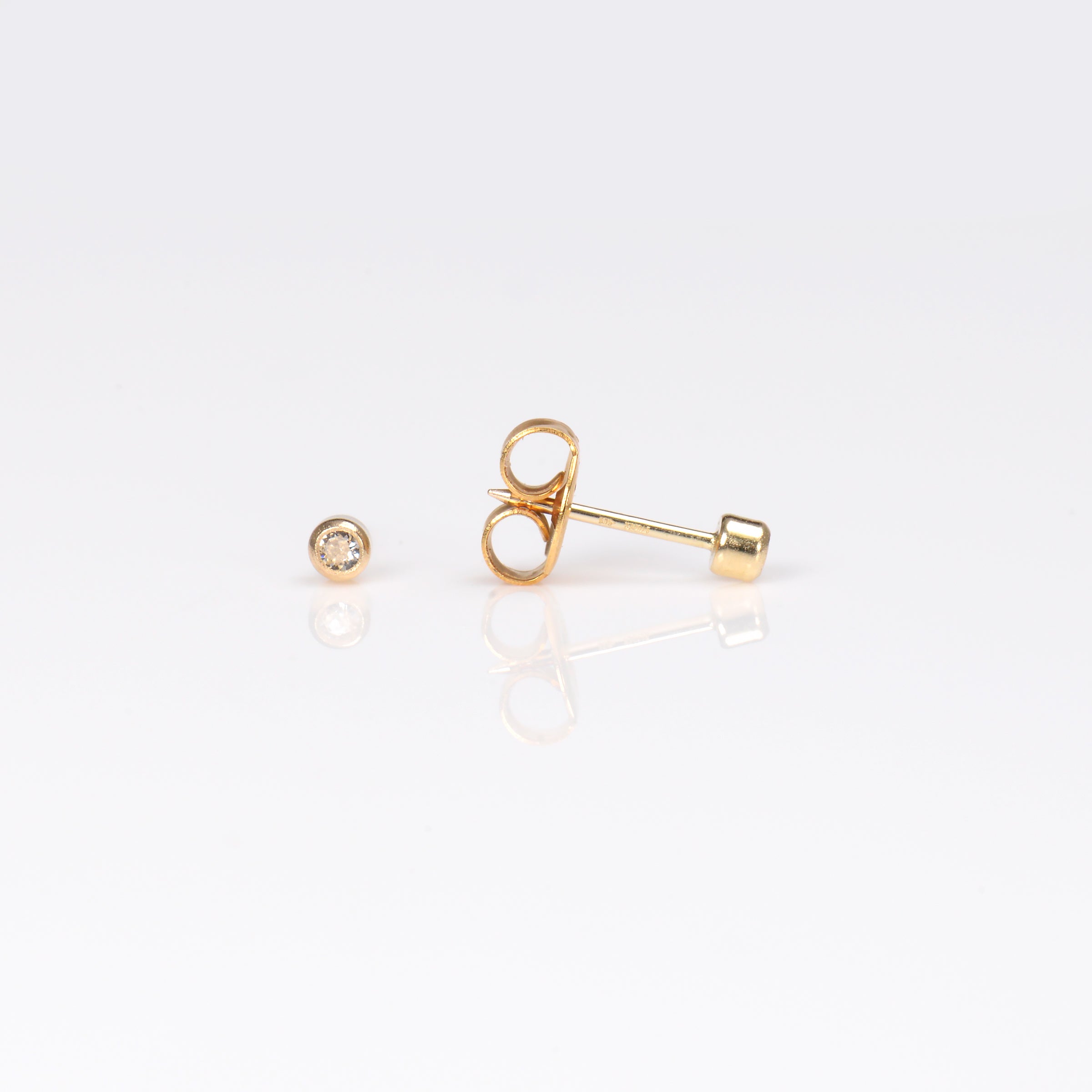 System 75™ 2mm 14K Yellow Gold Bezel-Set Clear Crystal Studs