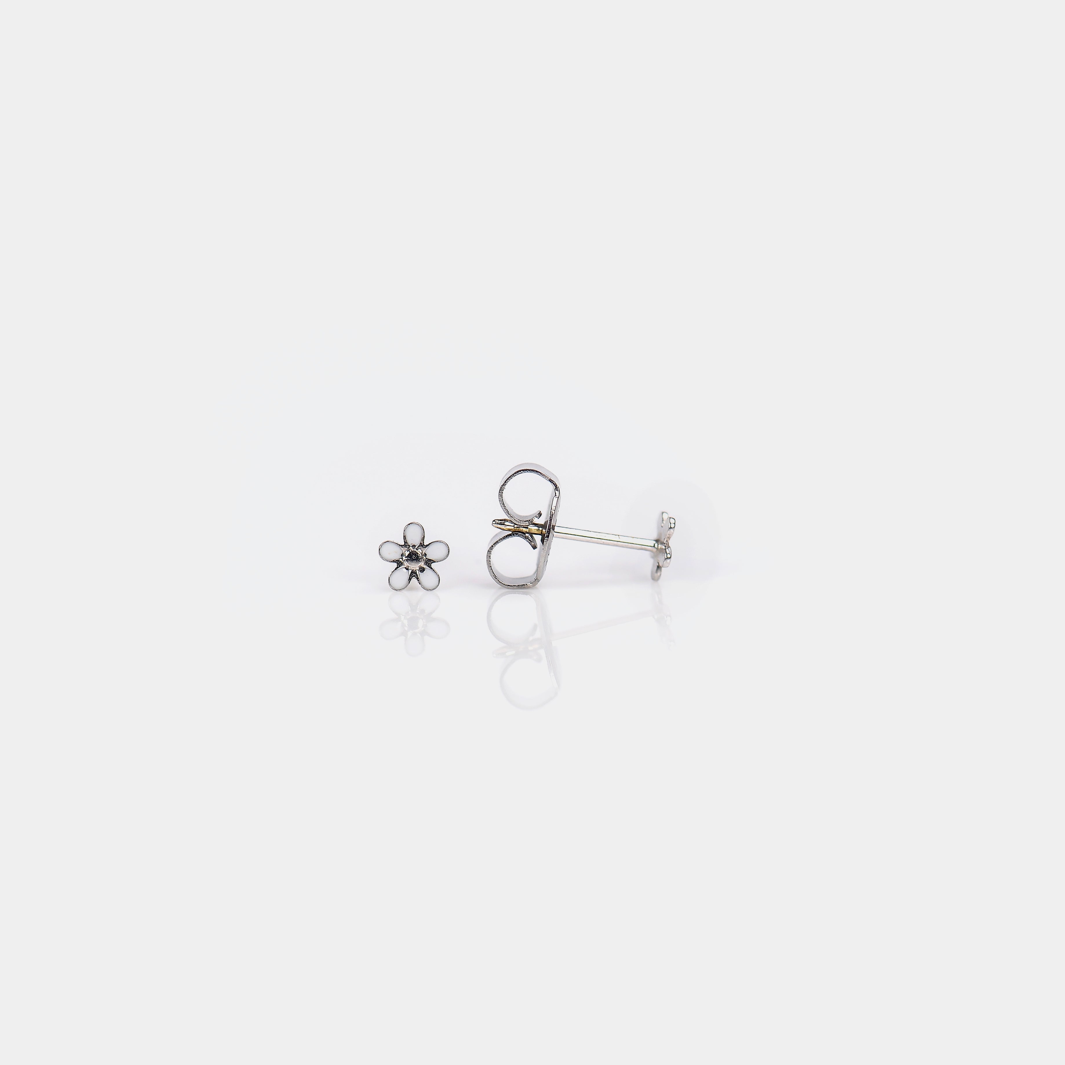 System 75™ 4mm 14K White Gold White Flower Piercing Studs