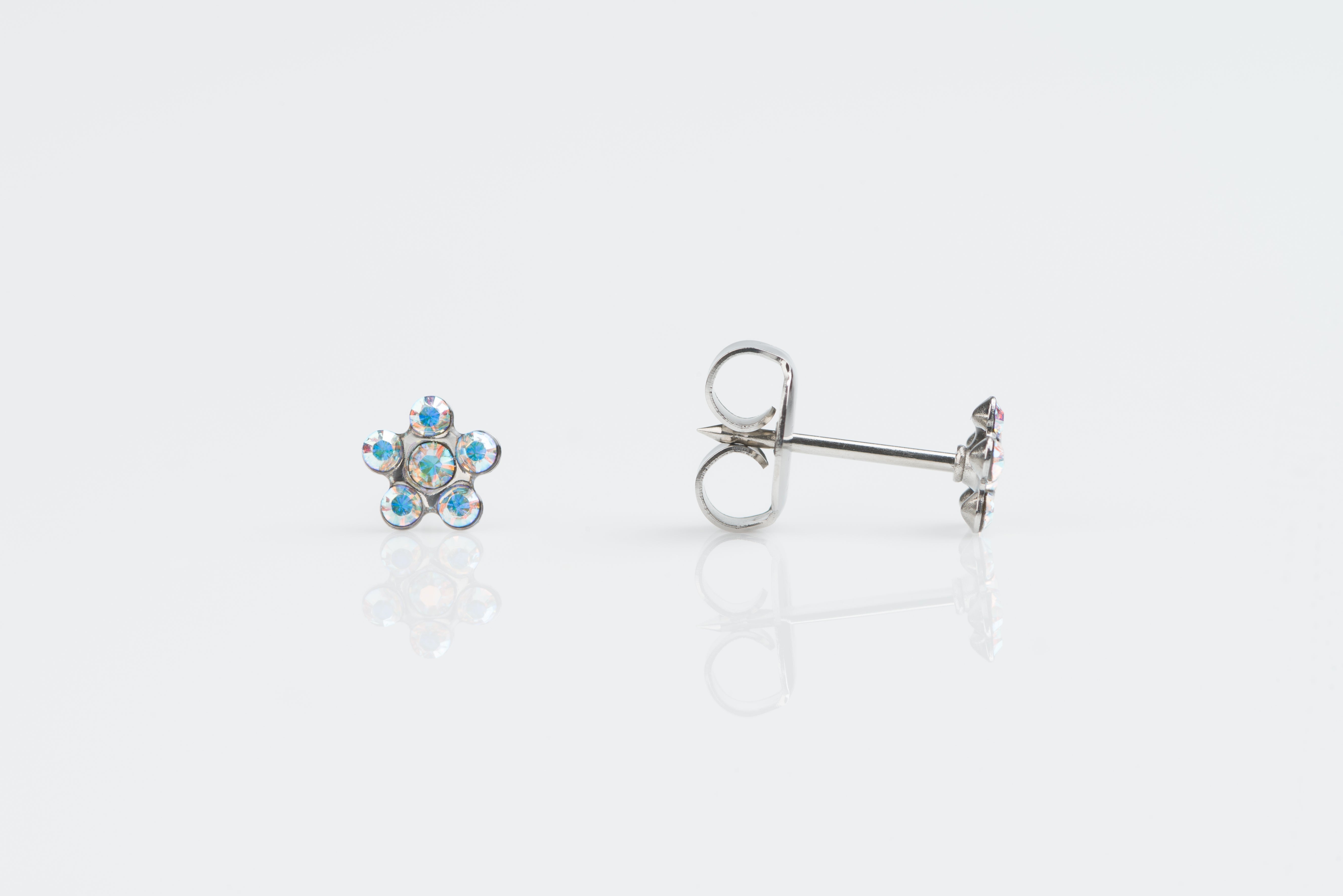 System 75™ 5mm 14K White Gold Aurora Borealis Daisy Piercing Studs