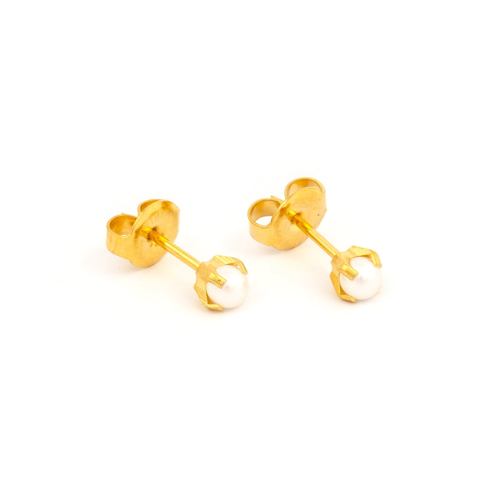 System 75™ 4mm Gold-Plated Prong-Set Pearl Piercing Studs