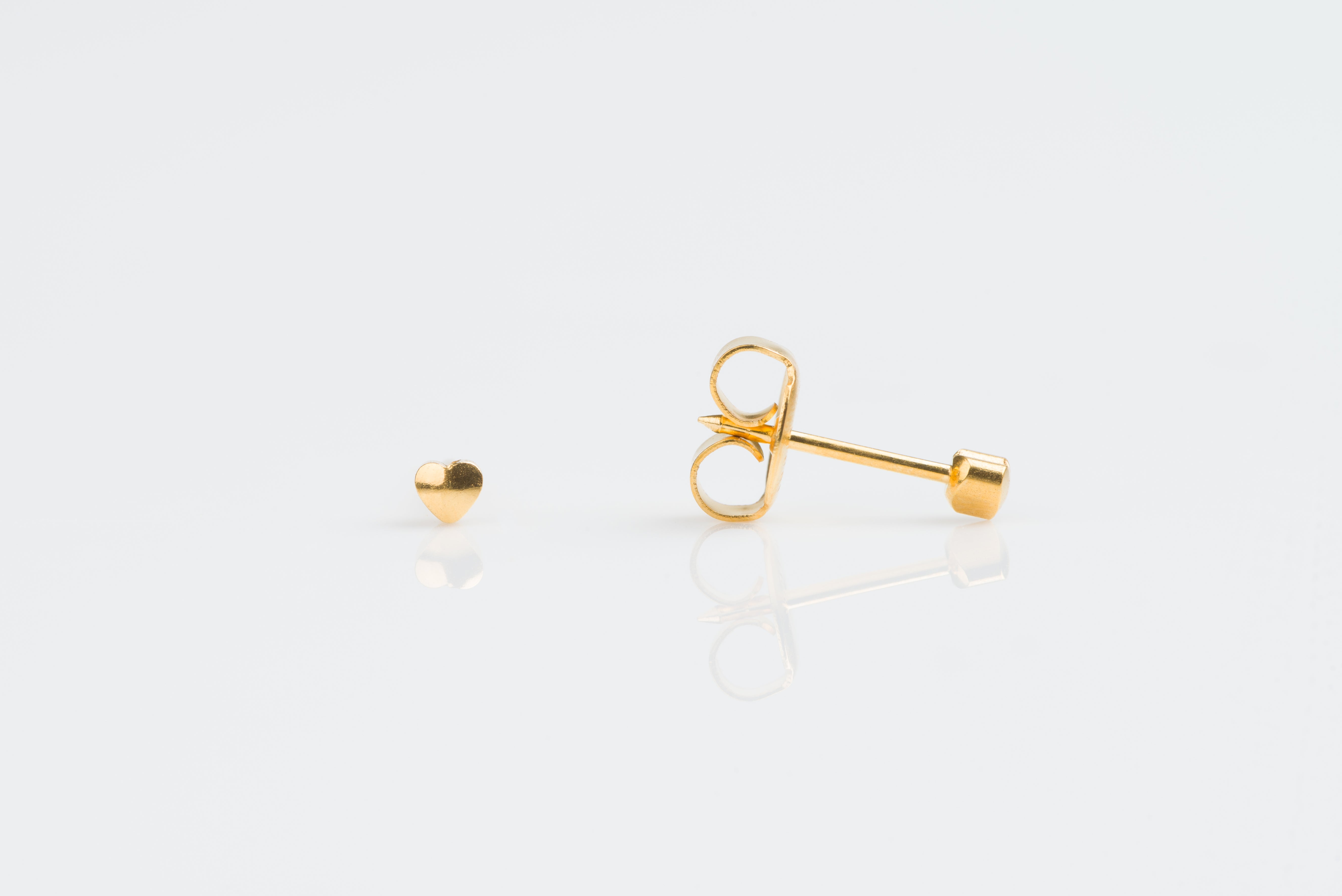 System 75™ 3mm Gold-Plated Heart Piercing Studs