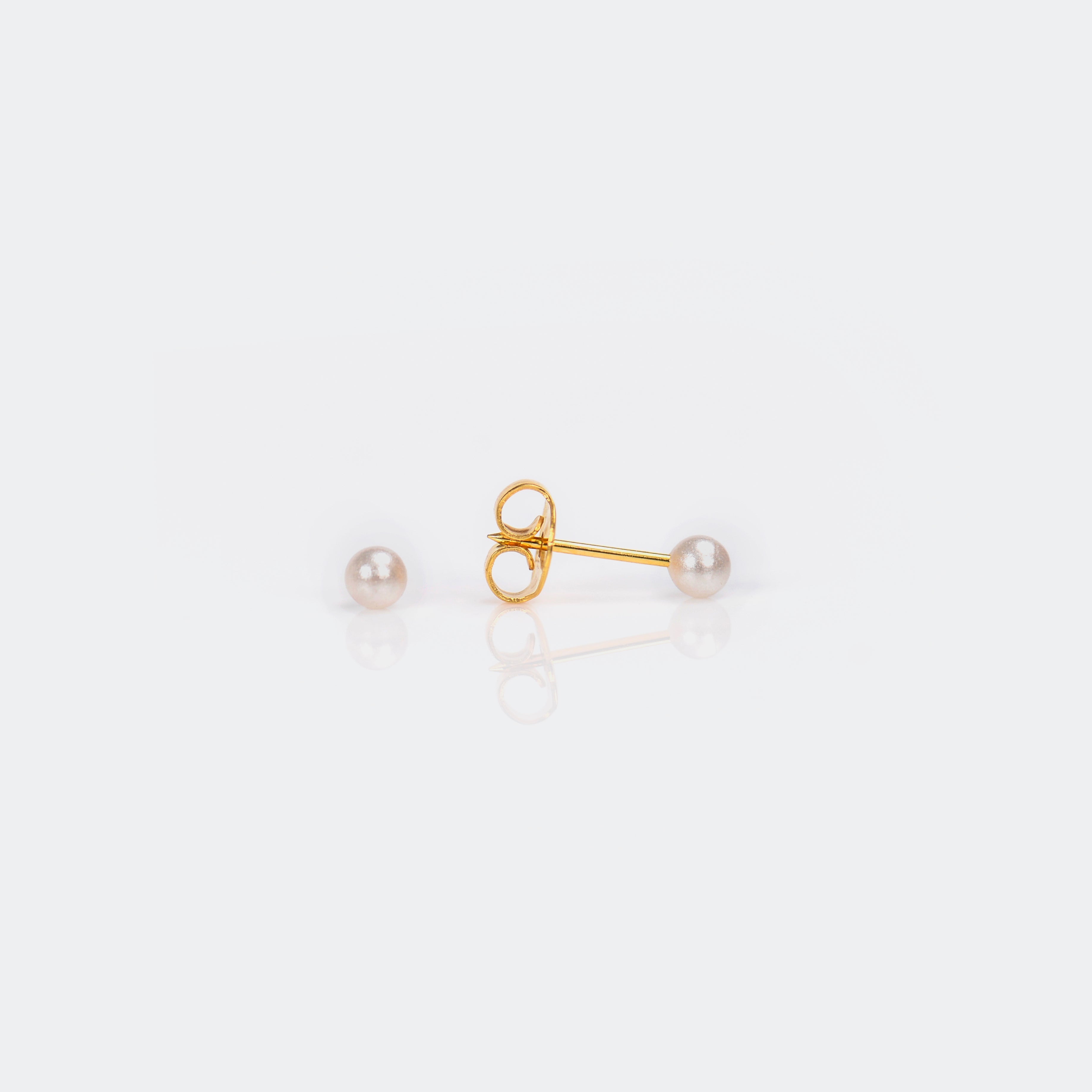 System 75™ 3mm Gold-Plated White Pearl Piercing Studs