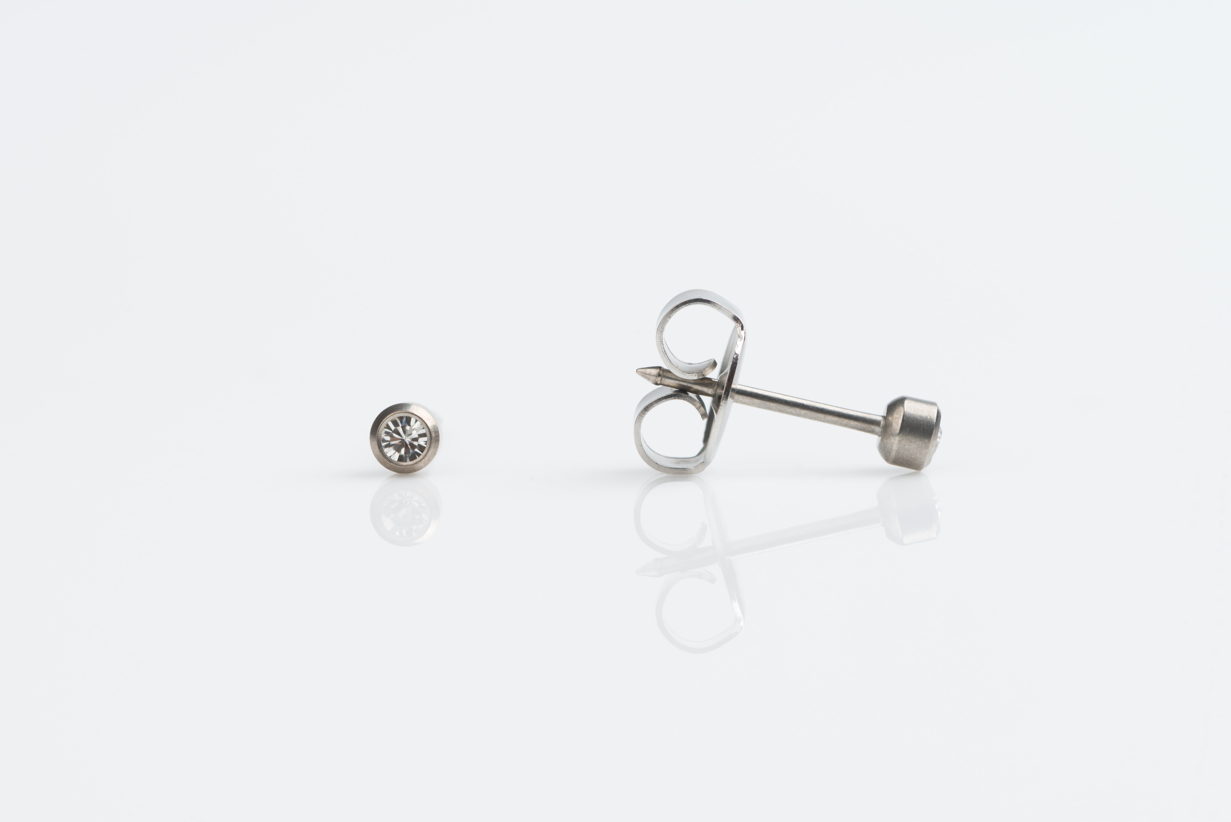 System 75™ 2mm Titanium Bezel-Set Clear Crystal Studs