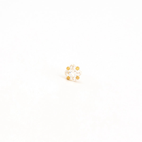 Sensitive Puff Pad Gold-Plated 4×4mm Princess Cut Prong-Set Cubic Zirconias