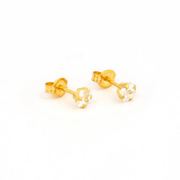 Sensitive Puff Pad Gold-Plated 4×4mm Princess Cut Prong-Set Cubic Zirconias