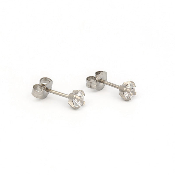Sensitive Puff Pad Stainless Steel 4mm Prong-Set Cubic Zirconias