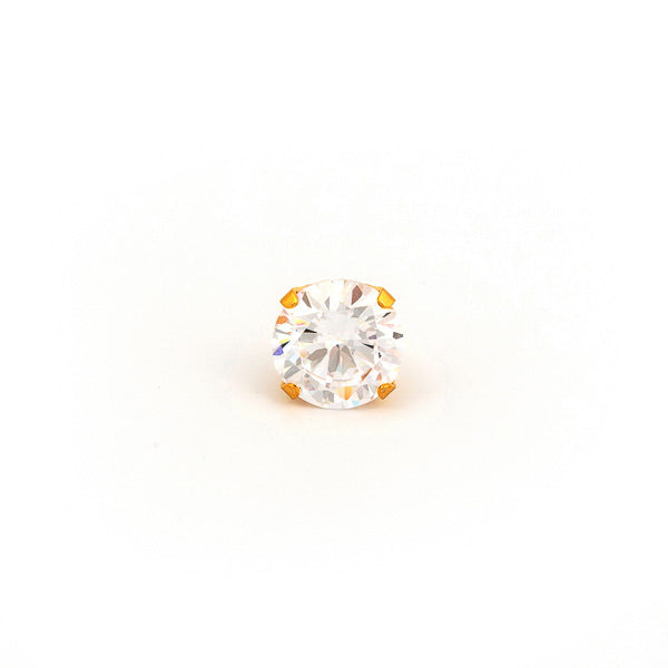 Sensitive Puff Pad Gold-Plated 8mm Prong-Set Cubic Zirconias