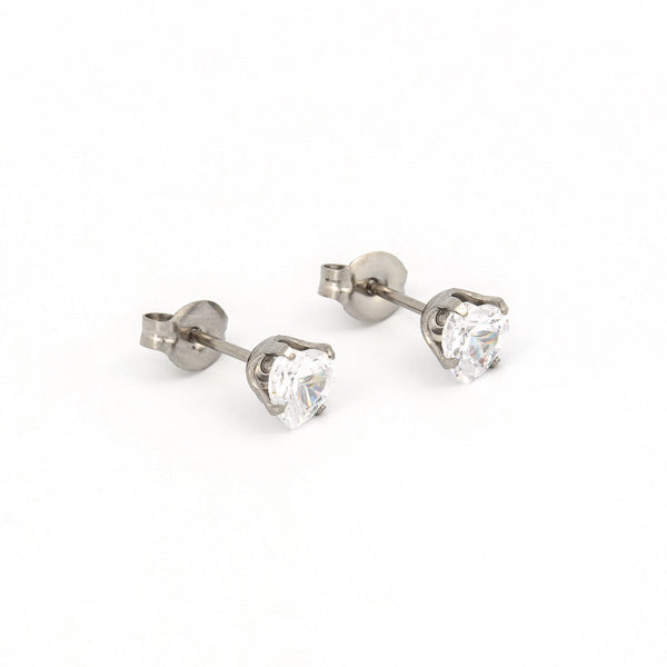 Sensitive Puff Pad Stainless Steel 5×5mm Prong-Set Cubic Zirconias